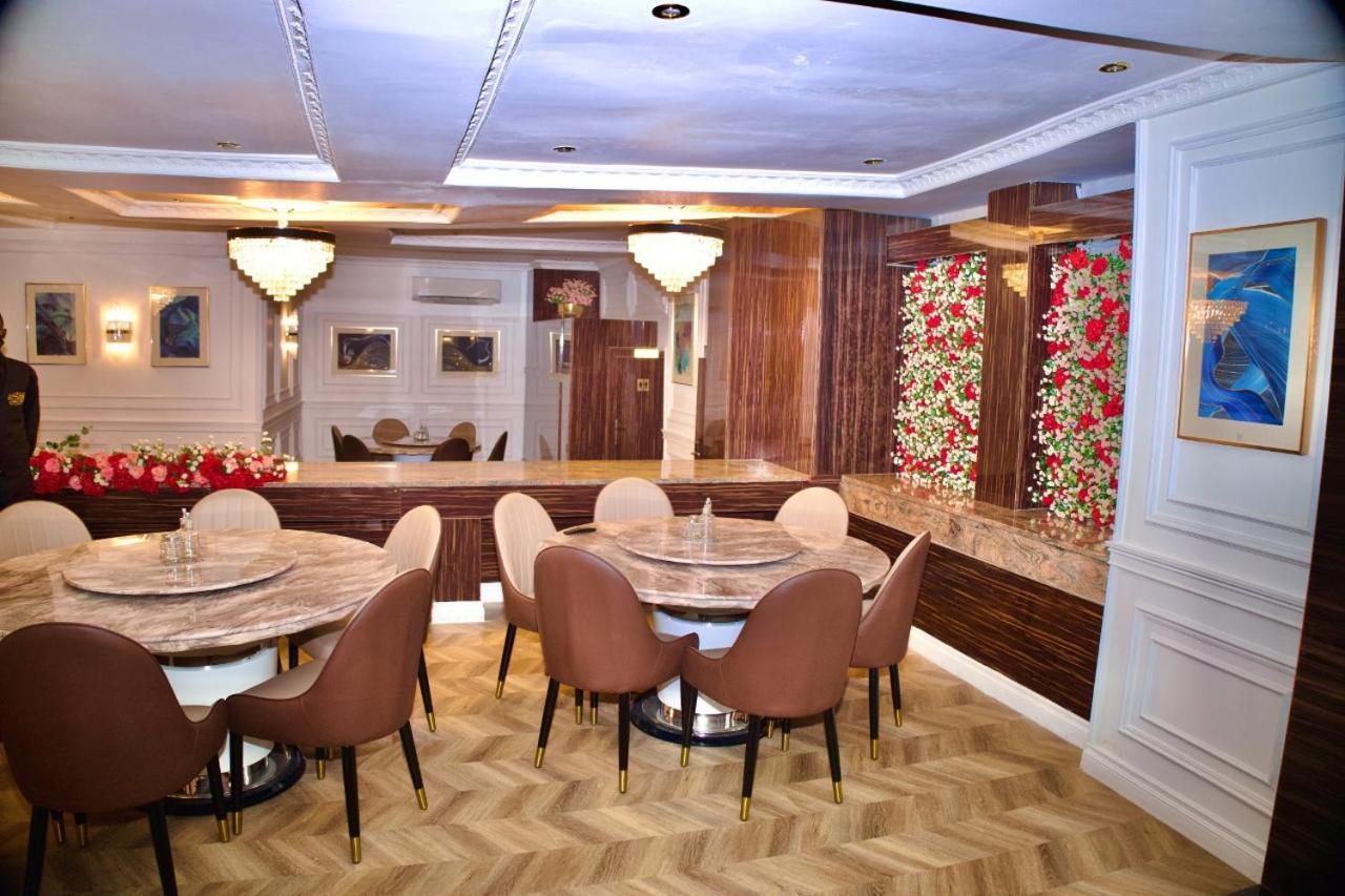 No.1 Hotel Abuja Exterior photo